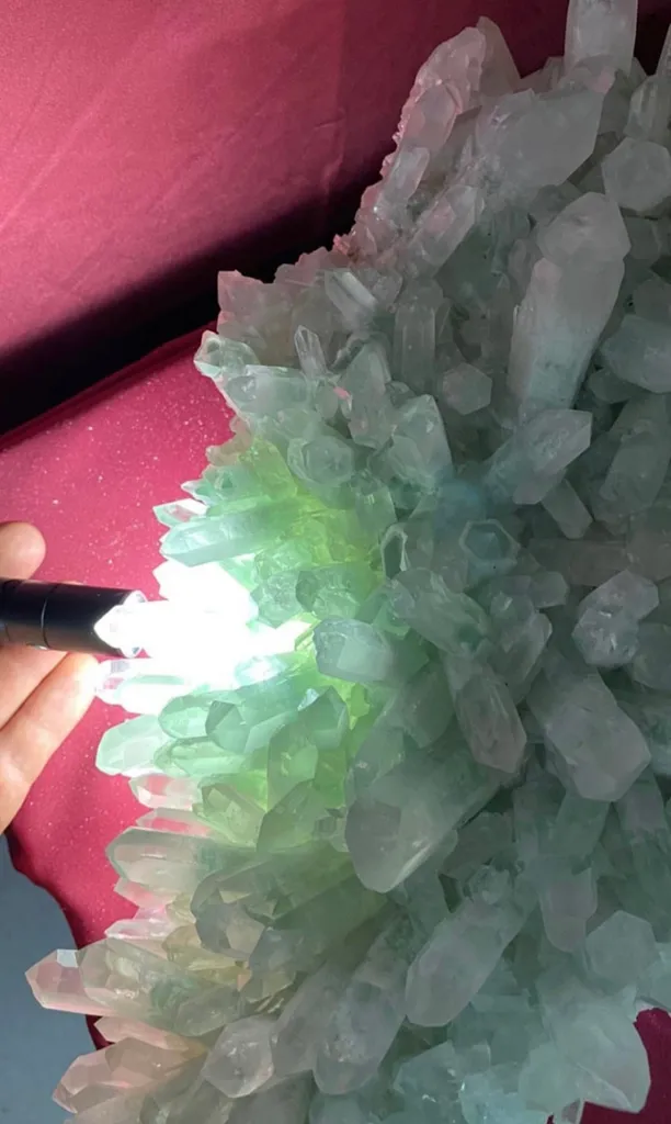 Quartz Phantom Fuchsite image