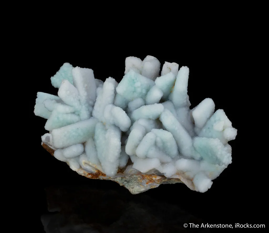 Quartz pseudo after Anhydrite with Hyalite Opal - image 2