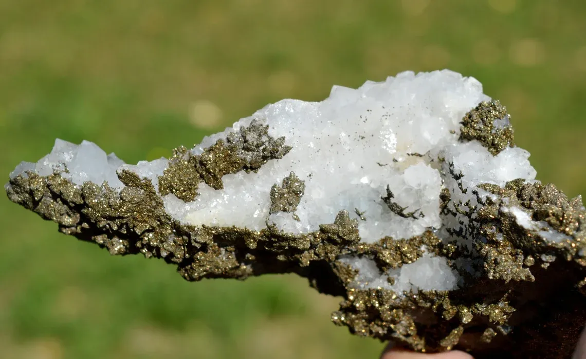 Quartz & Pyrite 900 grams - El Hammam Mine, Khémisset Province, Rabat-Salé-Kénitra Region, Morocco - image 8