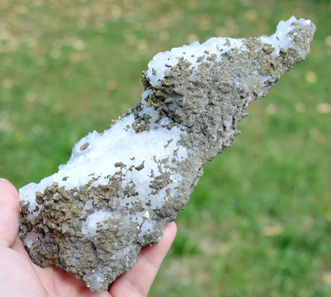 Quartz & Pyrite 900 grams - El Hammam Mine, Khémisset Province, Rabat-Salé-Kénitra Region, Morocco - image 3