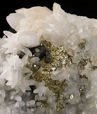 Quartz, Pyrite, Enargite, Bornite - image 2
