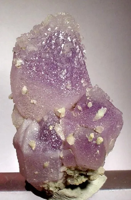 Quartz, Quartz (Var: Amethyst) - image 1