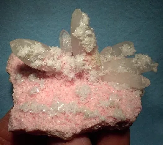 Quartz, Rhodochrosite image