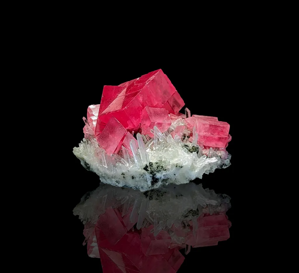 Quartz, Rhodochrosite from USA, Colorado, Park County, Alma Mining District, Mount Bross, Sweet Home image
