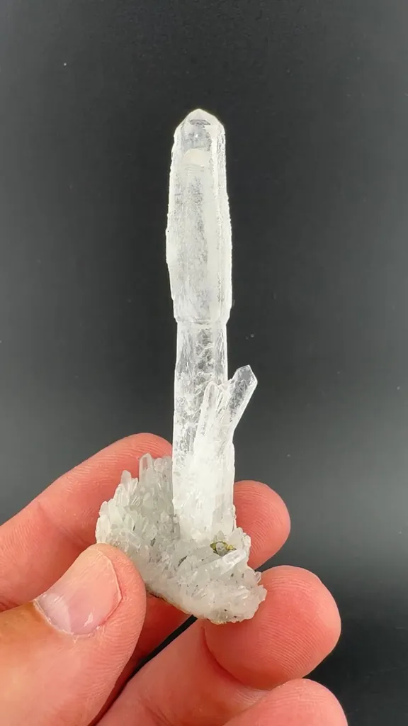 Quartz (scepter) image
