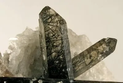 Quartz, Schorl, Albite (Var: Cleavelandite) - image 2