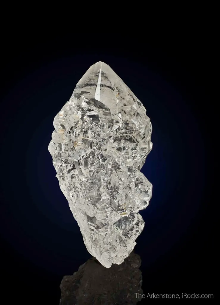 Quartz (skeletal) - image 3
