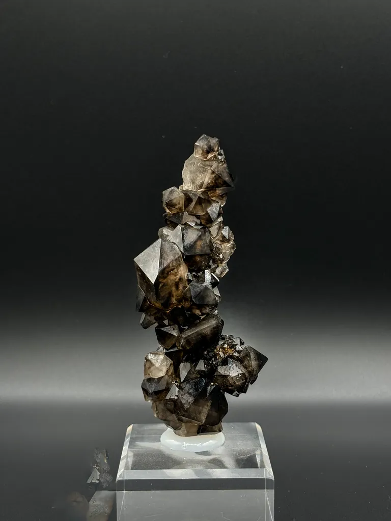 Quartz, Smoky quartz from Australia, Western Australia, Pilbara Region image