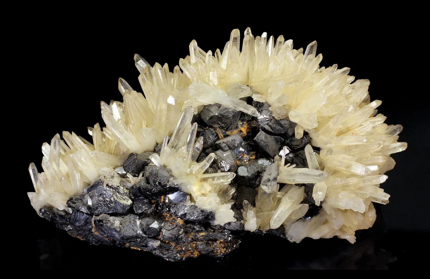 Quartz, Sphalerite - image 1