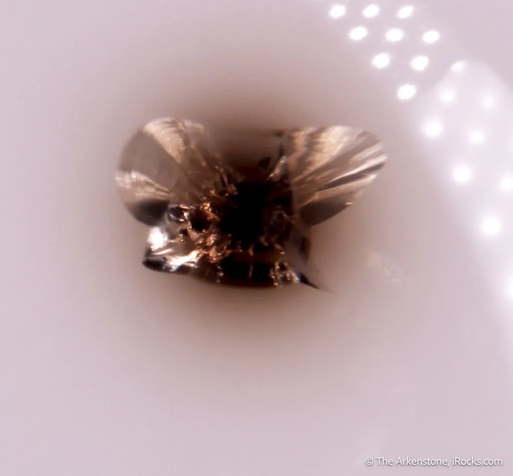 Quartz sphere with Thorite inclusion - image 4