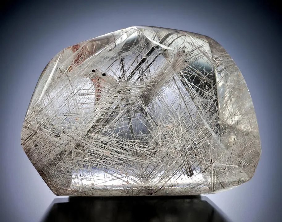 Quartz, Stibnite, cervantite - image 1