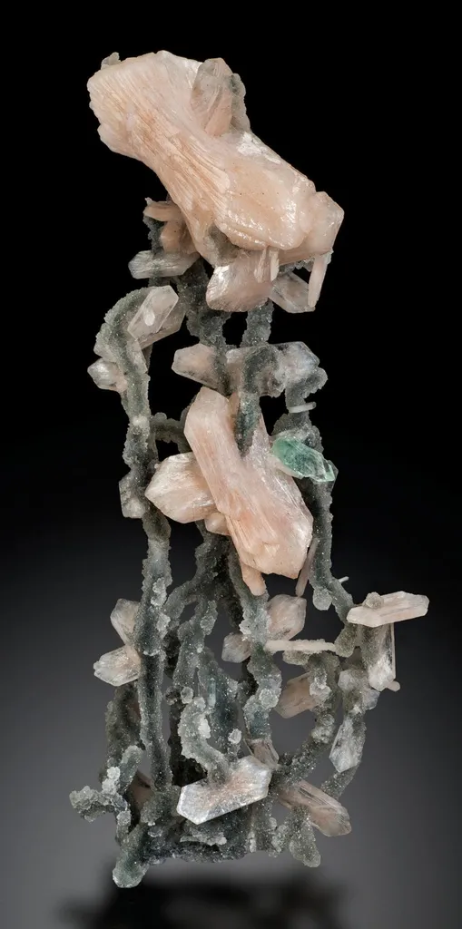 Quartz, Stilbite, Apophyllite image