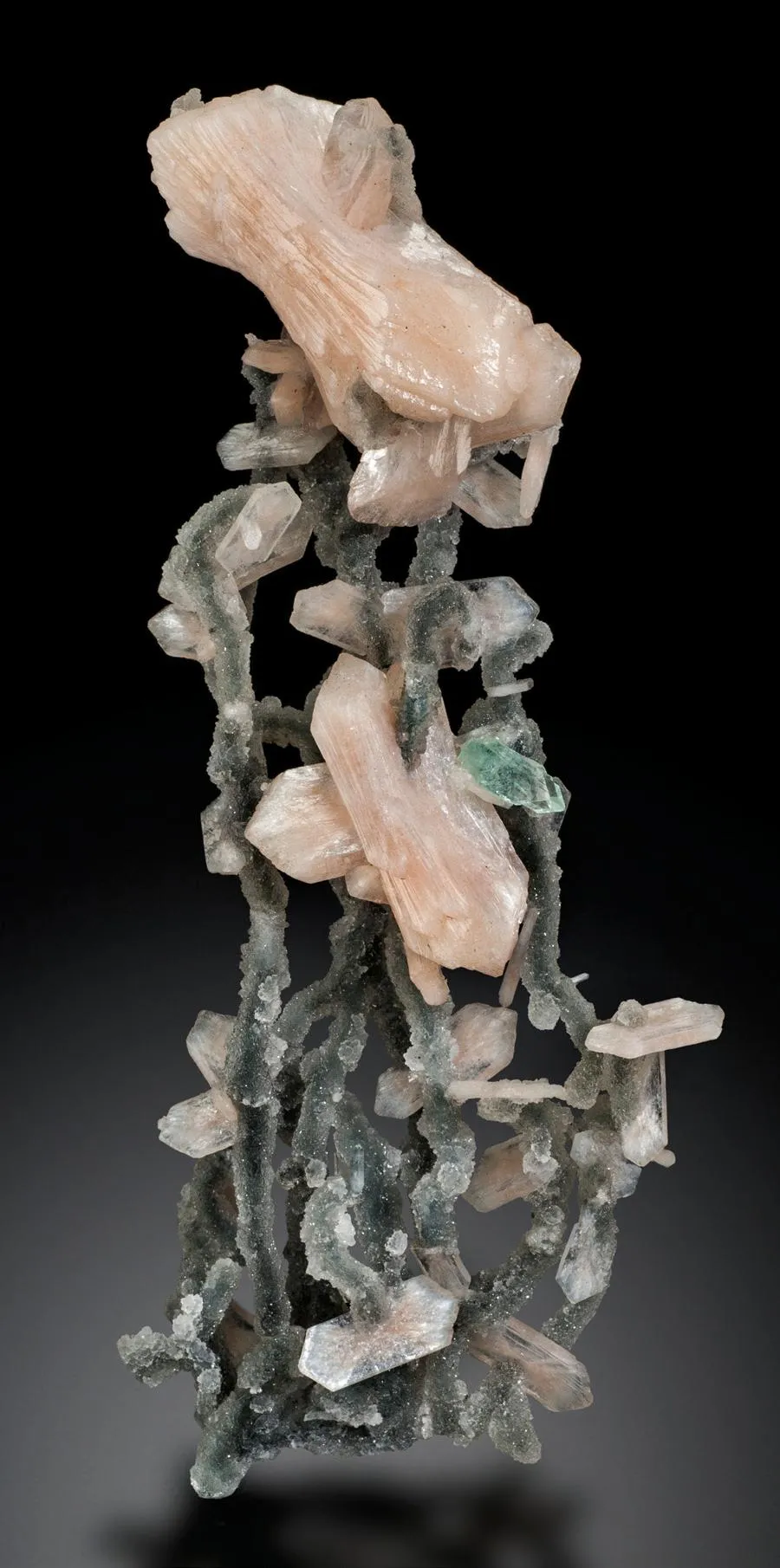 Quartz, Stilbite, Apophyllite - image 1