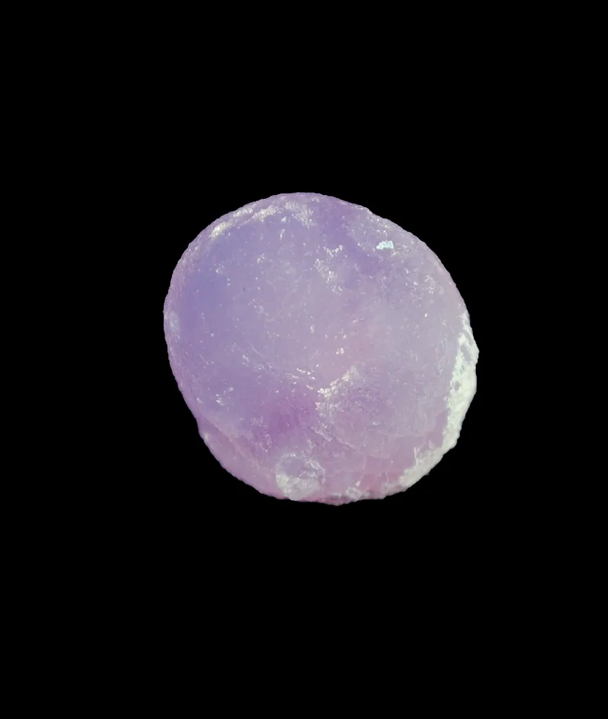 Quartz (Unusual Lavender Balls) image