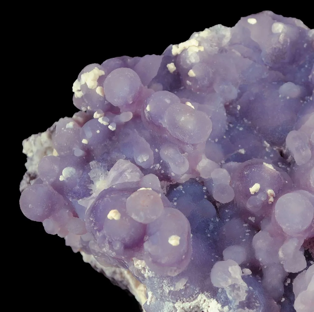 Quartz (Unusual Lavender Balls) - image 4