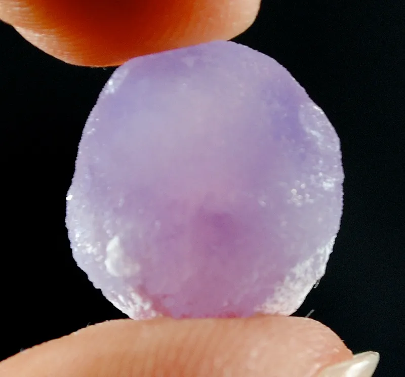 Quartz (Unusual Lavender Balls) - image 2