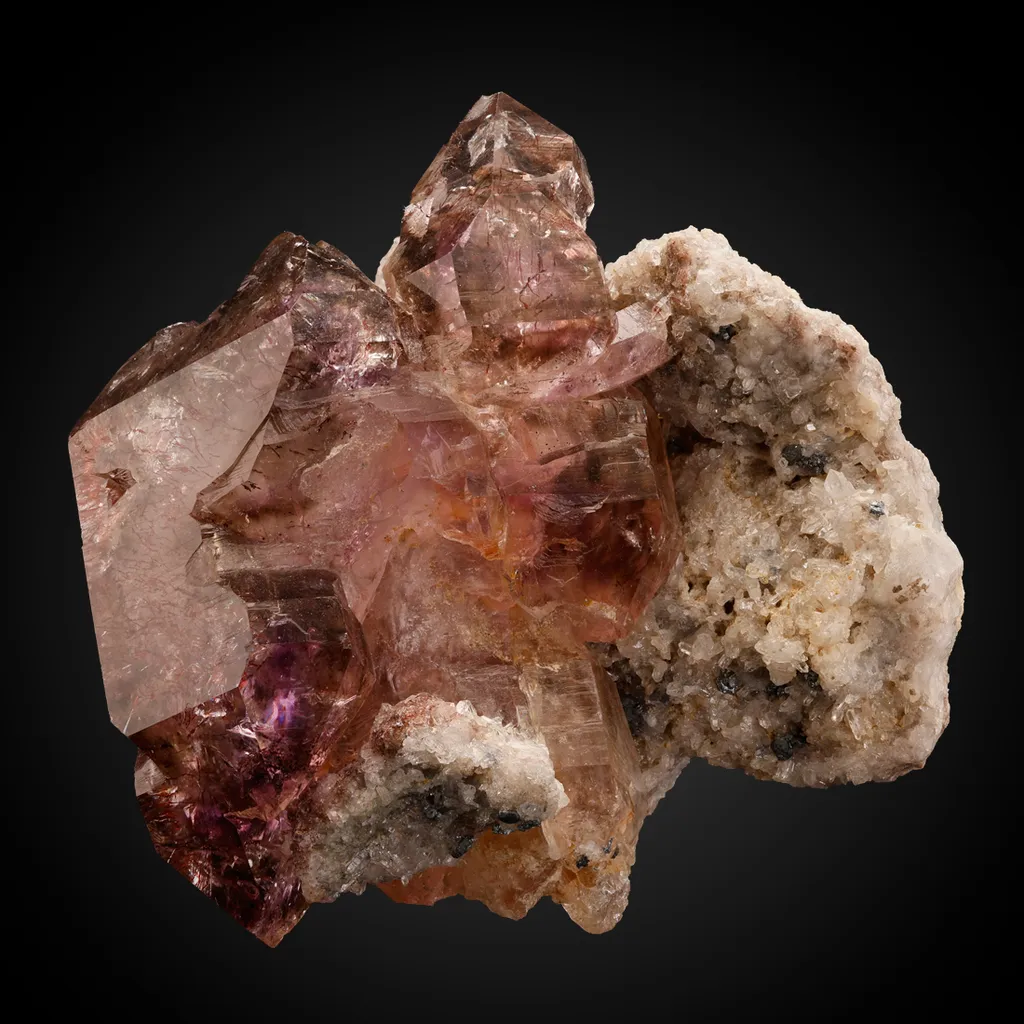 Quartz v. Amethyst image