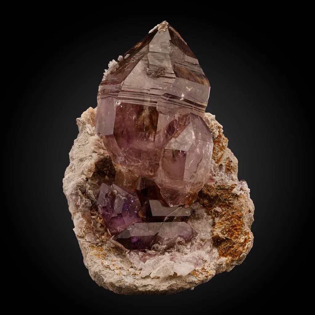 Quartz v. Amethyst image