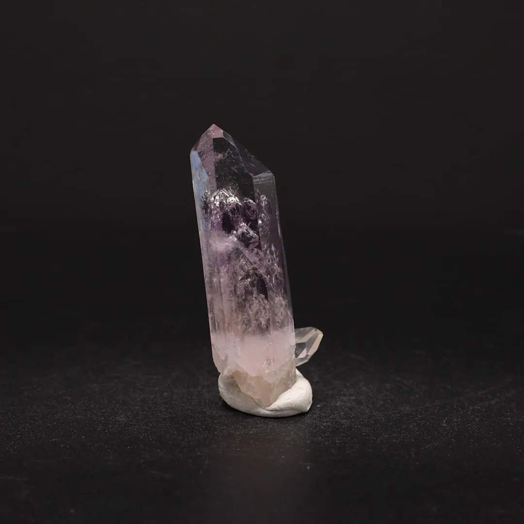 Quartz v. Amethyst - image 2