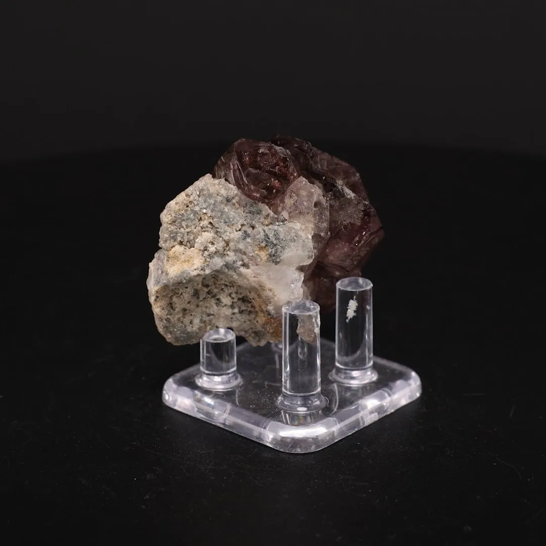 Quartz v. Amethyst - image 2