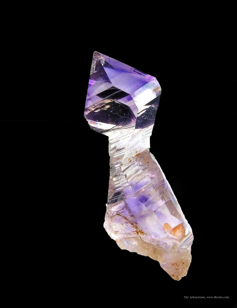 Quartz V. Amethyst image