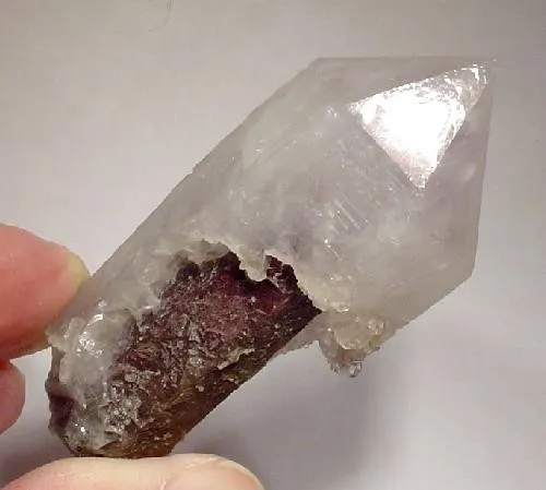 Quartz (Var: Amethyst) image
