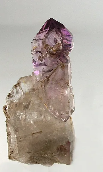 Quartz (Var: Amethyst) - image 1