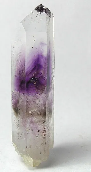 Quartz (Var: Amethyst) image