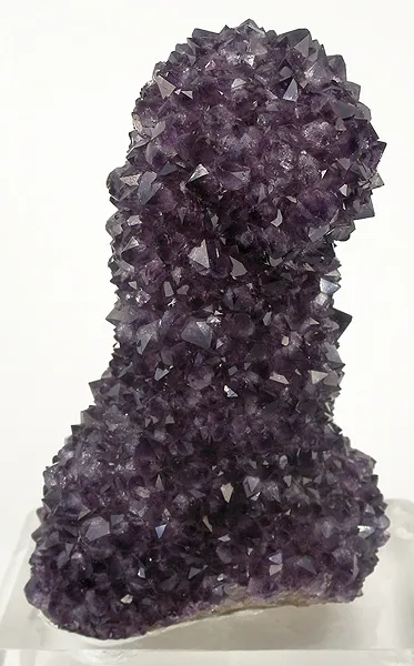 Quartz (Var: Amethyst) - image 1