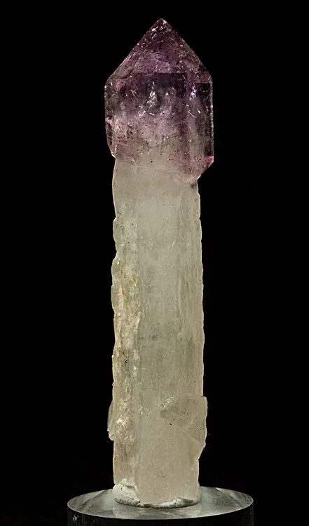 Quartz (Var: Amethyst) image