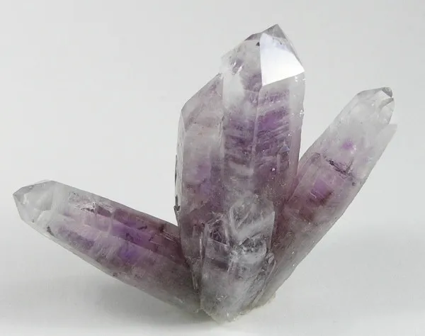 Quartz (Var: Amethyst) image