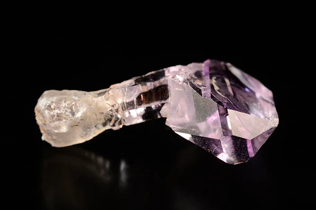 Quartz var. Amethyst - image 3