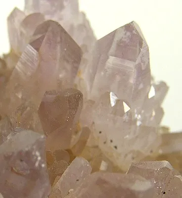 Quartz (Var: Amethyst) - image 2