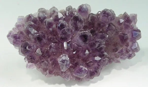 Quartz (Var: Amethyst) image