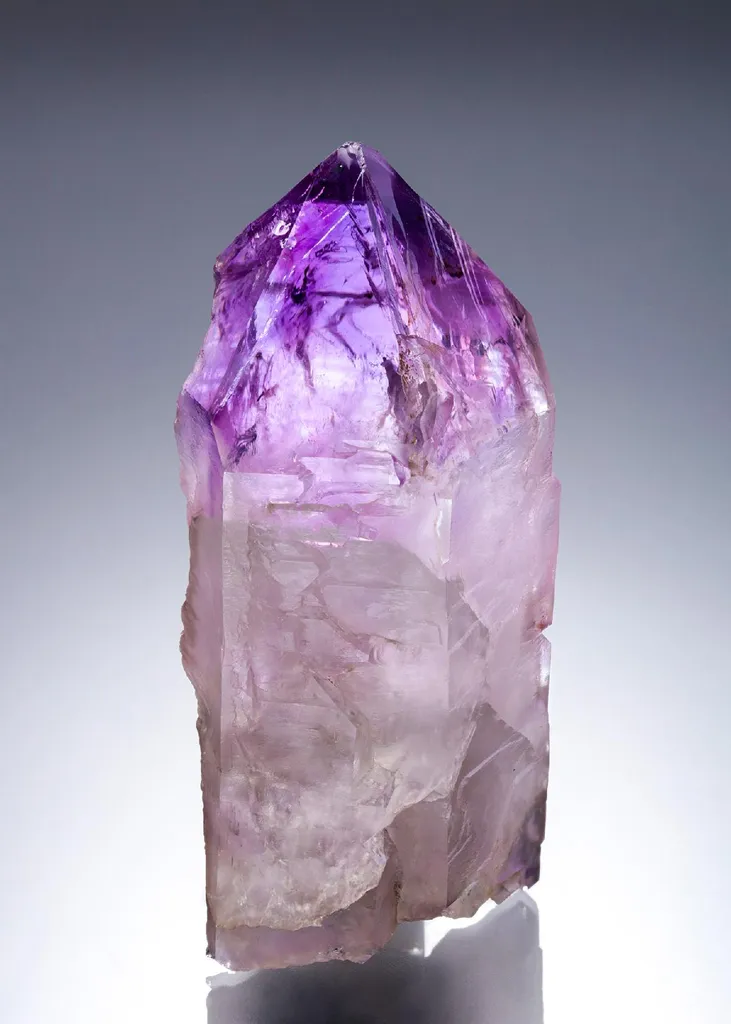 Quartz var. Amethyst image