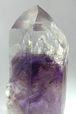Quartz (Var: Amethyst) - image 2