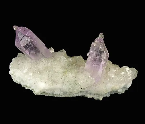 Quartz (Var: Amethyst) image