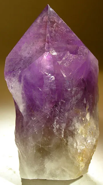 Quartz (Var: Amethyst) image