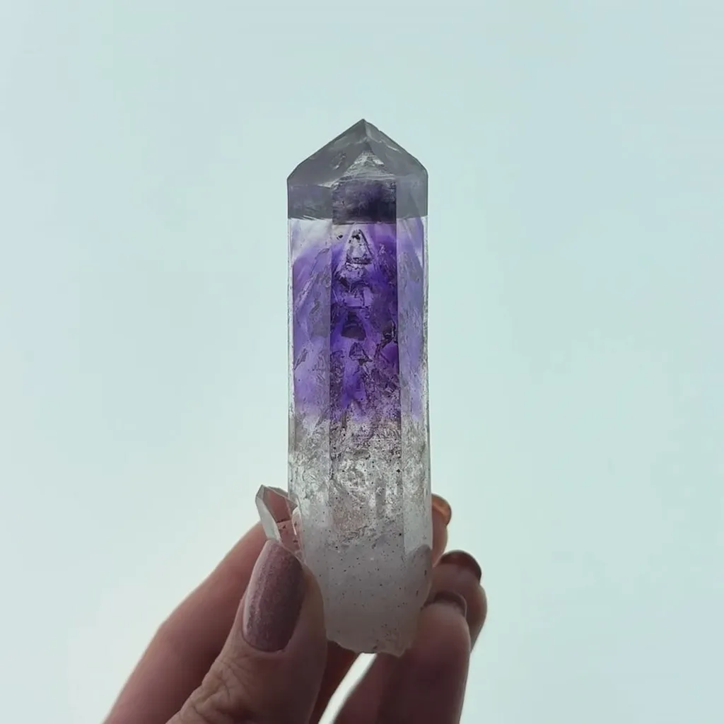 Quartz var. Amethyst image