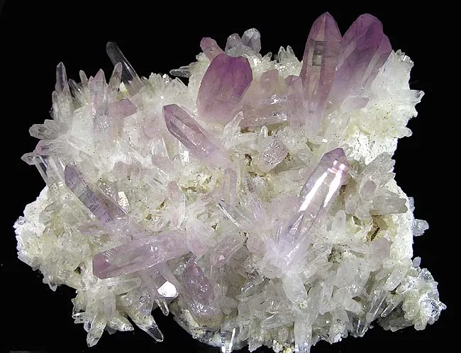 Quartz (Var: Amethyst) image