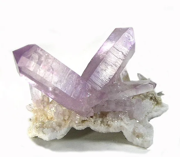 Quartz (Var: Amethyst) image