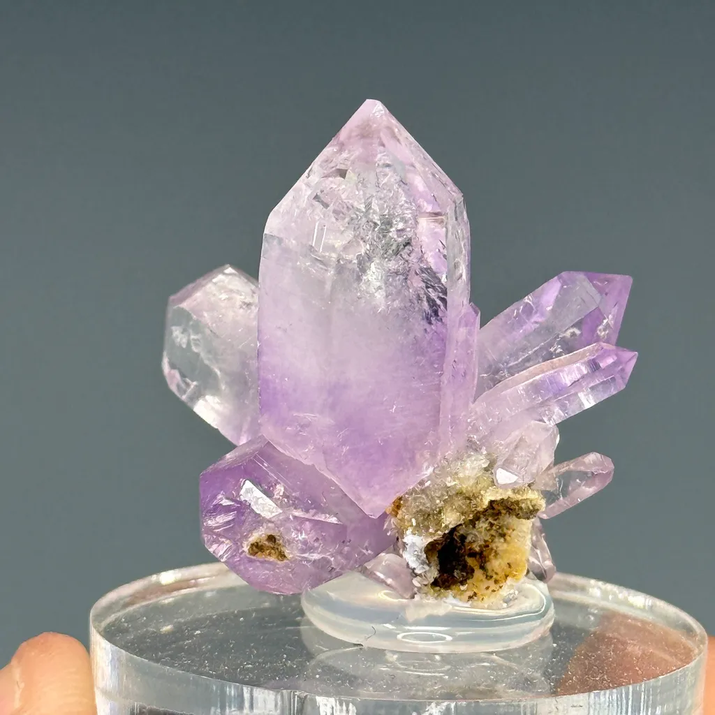 Quartz var. Amethyst - image 4