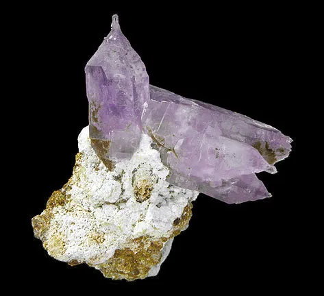 Quartz (Var: Amethyst) image