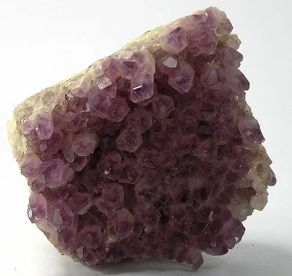 Quartz (Var: Amethyst) image