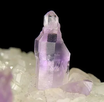 Quartz (Var: Amethyst) - image 2