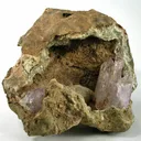Quartz (Var: Amethyst) - image 1