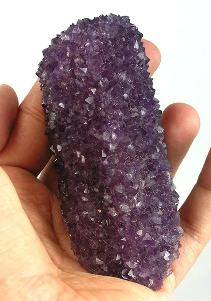 Quartz (Var: Amethyst) image