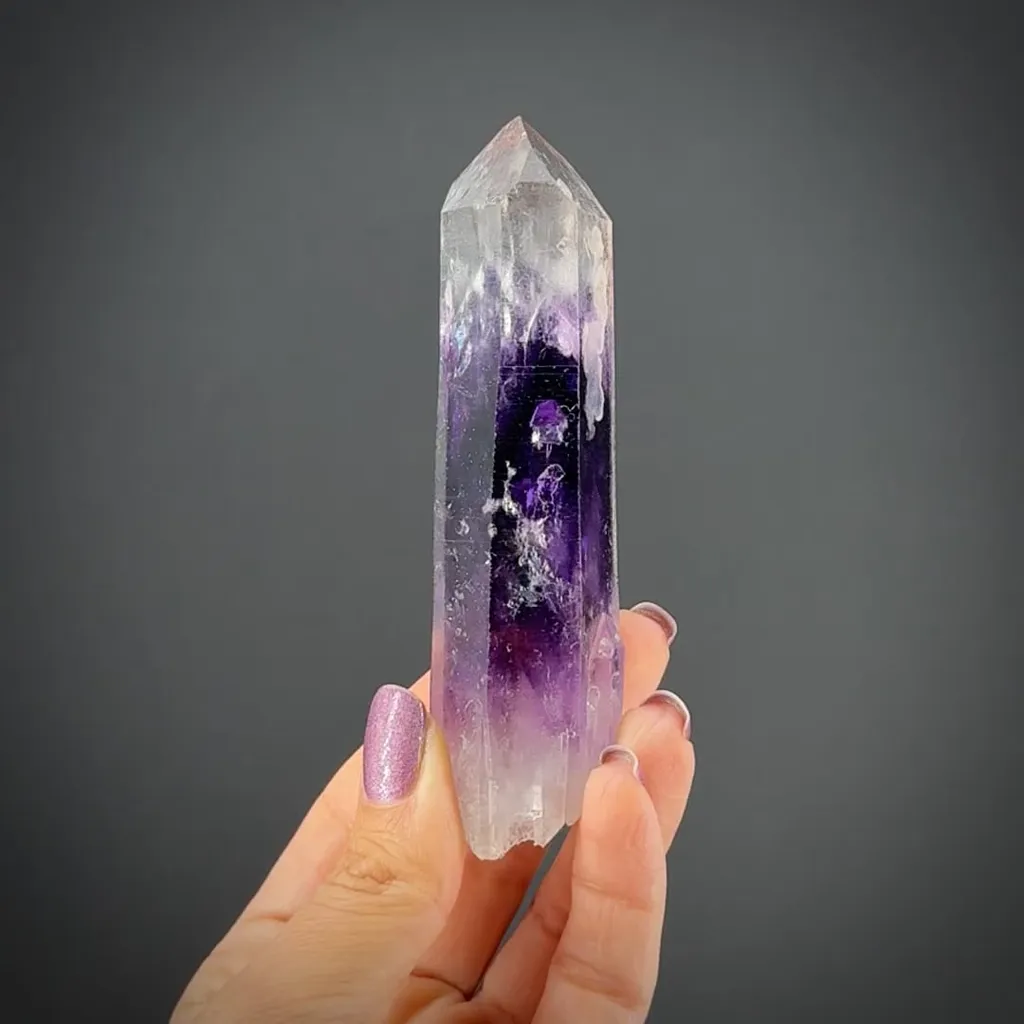 Quartz var. Amethyst image