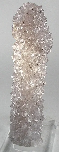 Quartz (Var: Amethyst) image