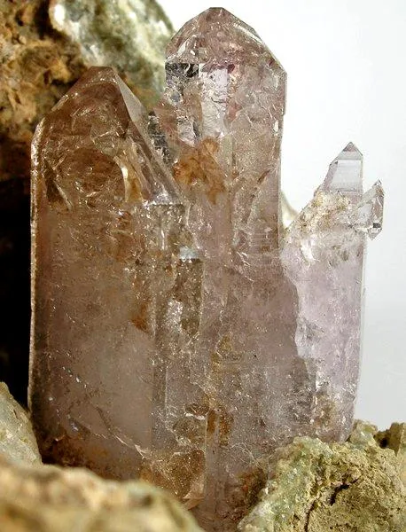 Quartz (Var: Amethyst) - image 2
